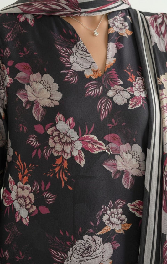 Orang Printed Premium Lawn 3 Piece 09