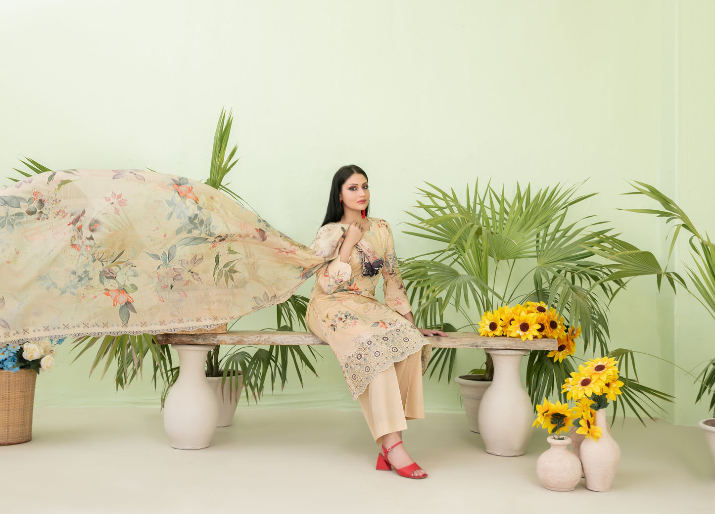 Erva Embroidered Lawn 3 Piece D-1716