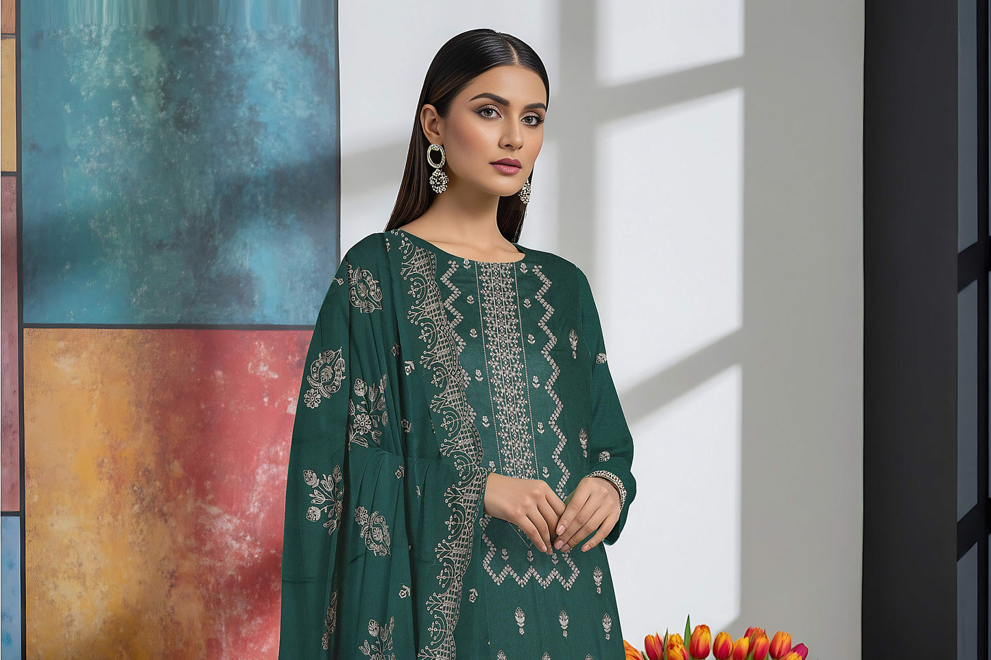 Noir Embroidered 3 Piece Karandi 06