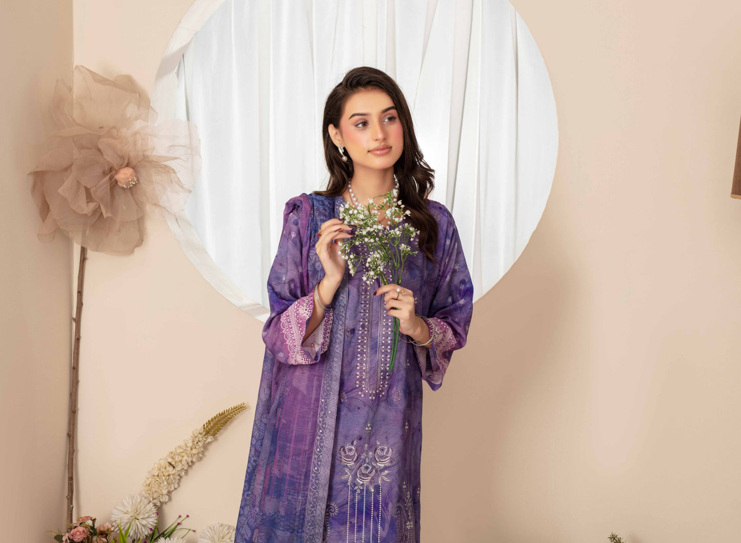 Pehli-Nazar Visocse Banna Dora Embroidered D-03