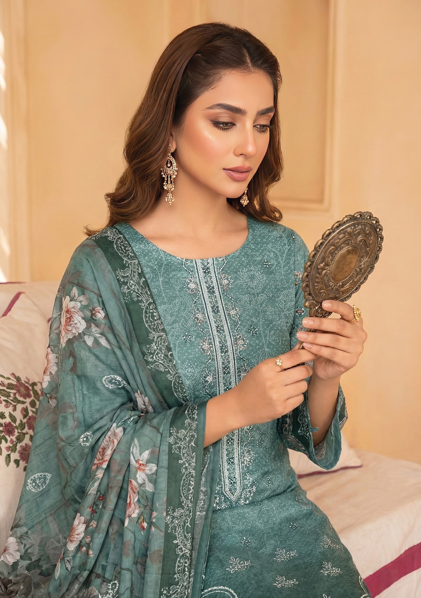 Pretty Girl RangNoor Lawn Embroidered 3 Piece 15 - Waheed Javaid Collections