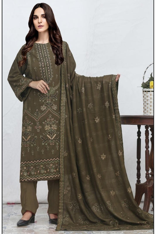 Chamki Preimum Wool Embroidered 3 Piece #8