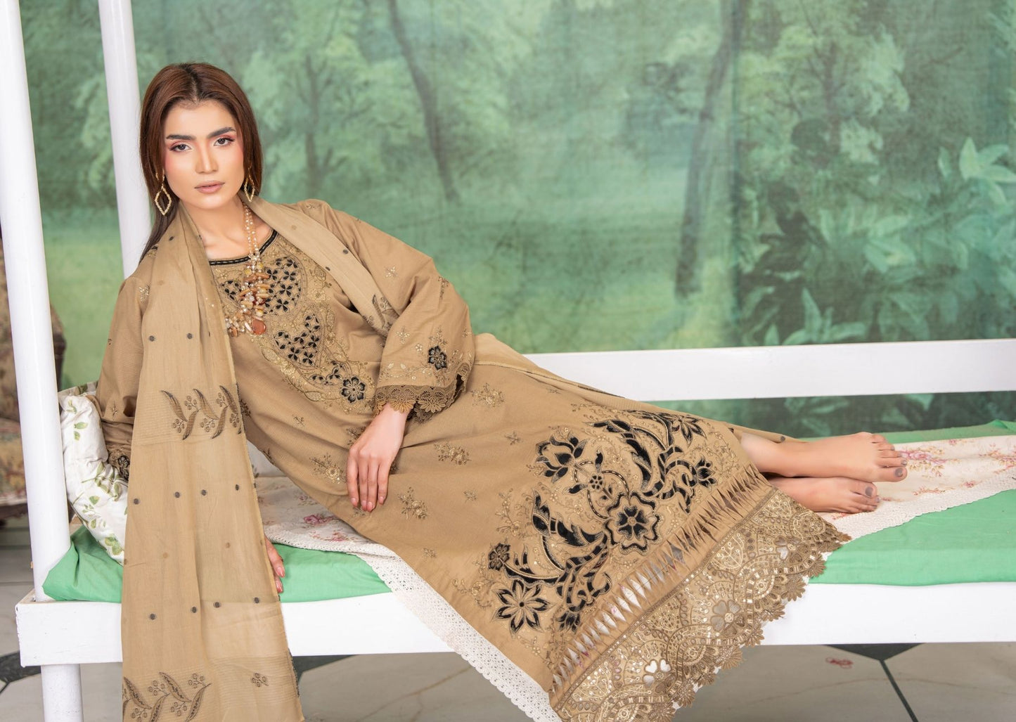 Bismil Embroidered lawn 3 piece 08