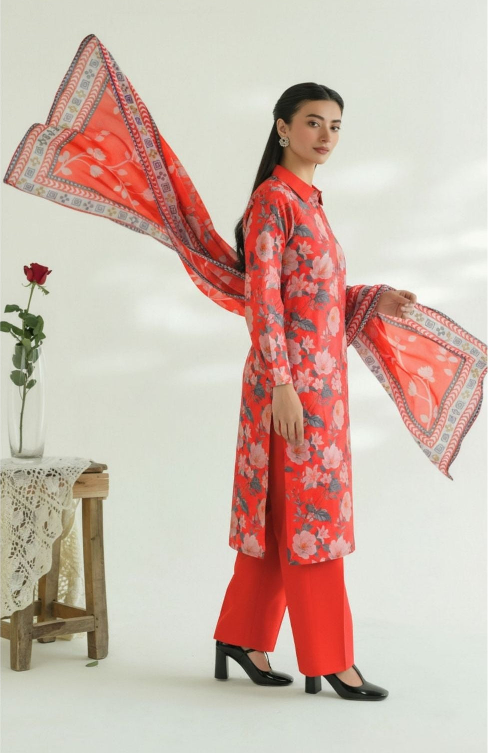 Orang Printed Premium Lawn 3 Piece 04