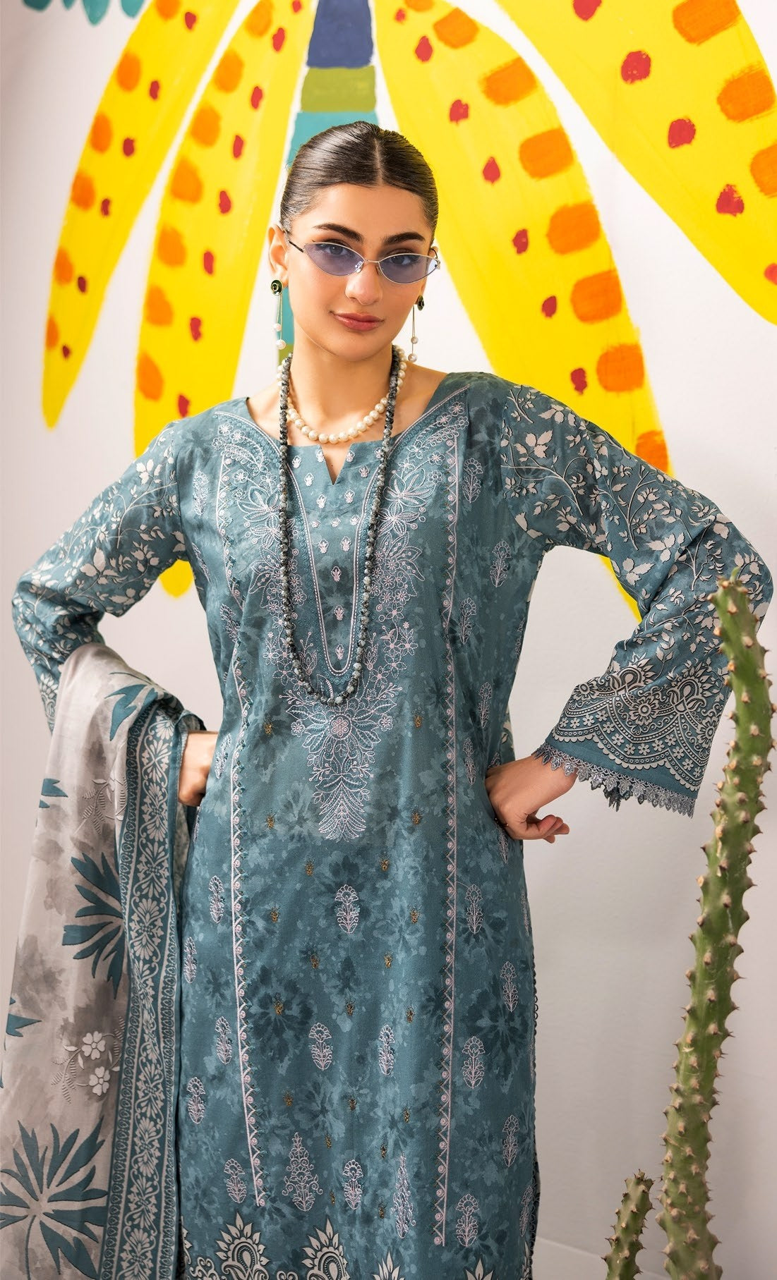 Abisha Lawn 3 Piece Embroidered #09 - Waheed Javaid Collections