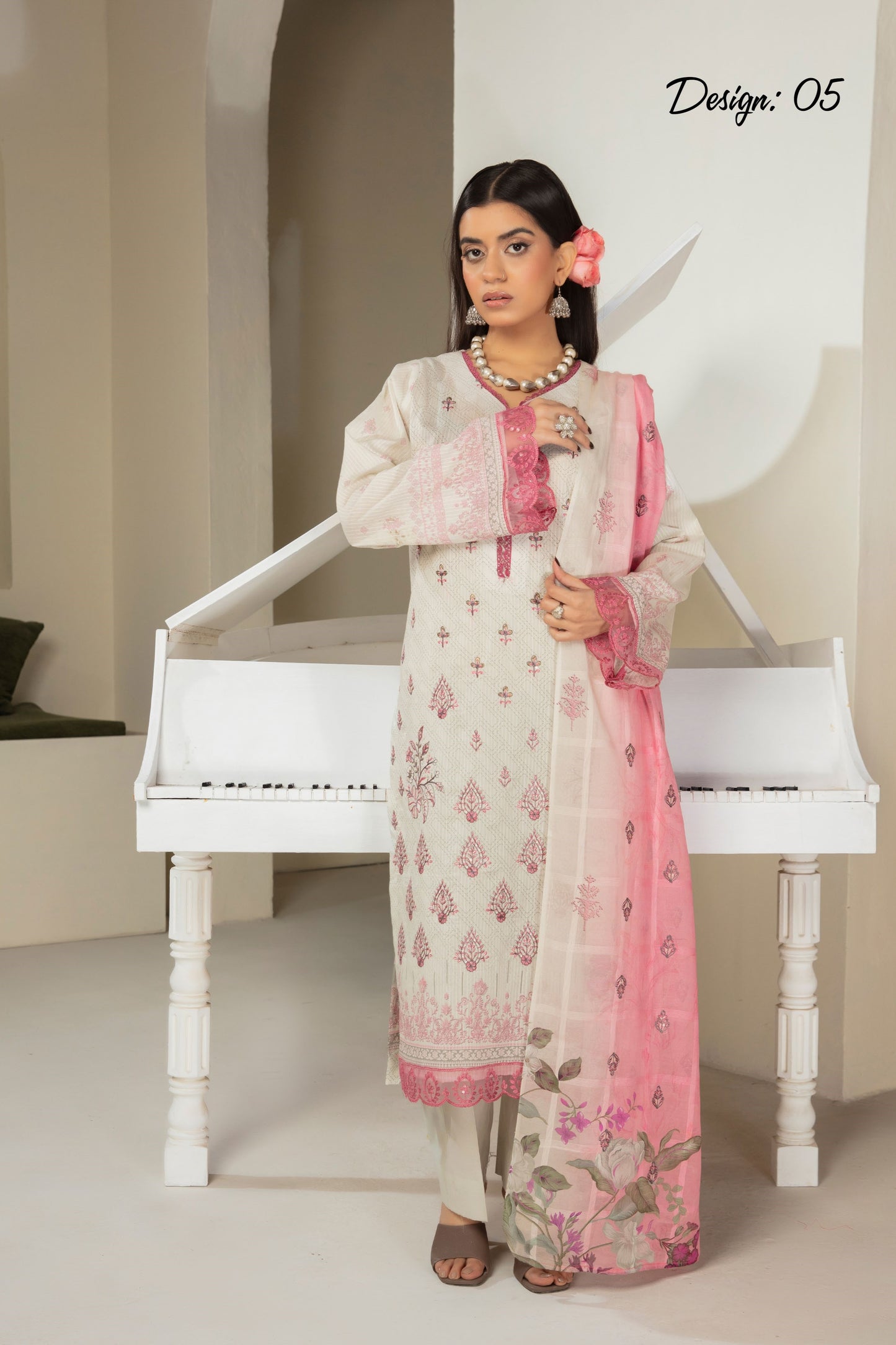 Abisha Premium Lawn 3 Piece 05