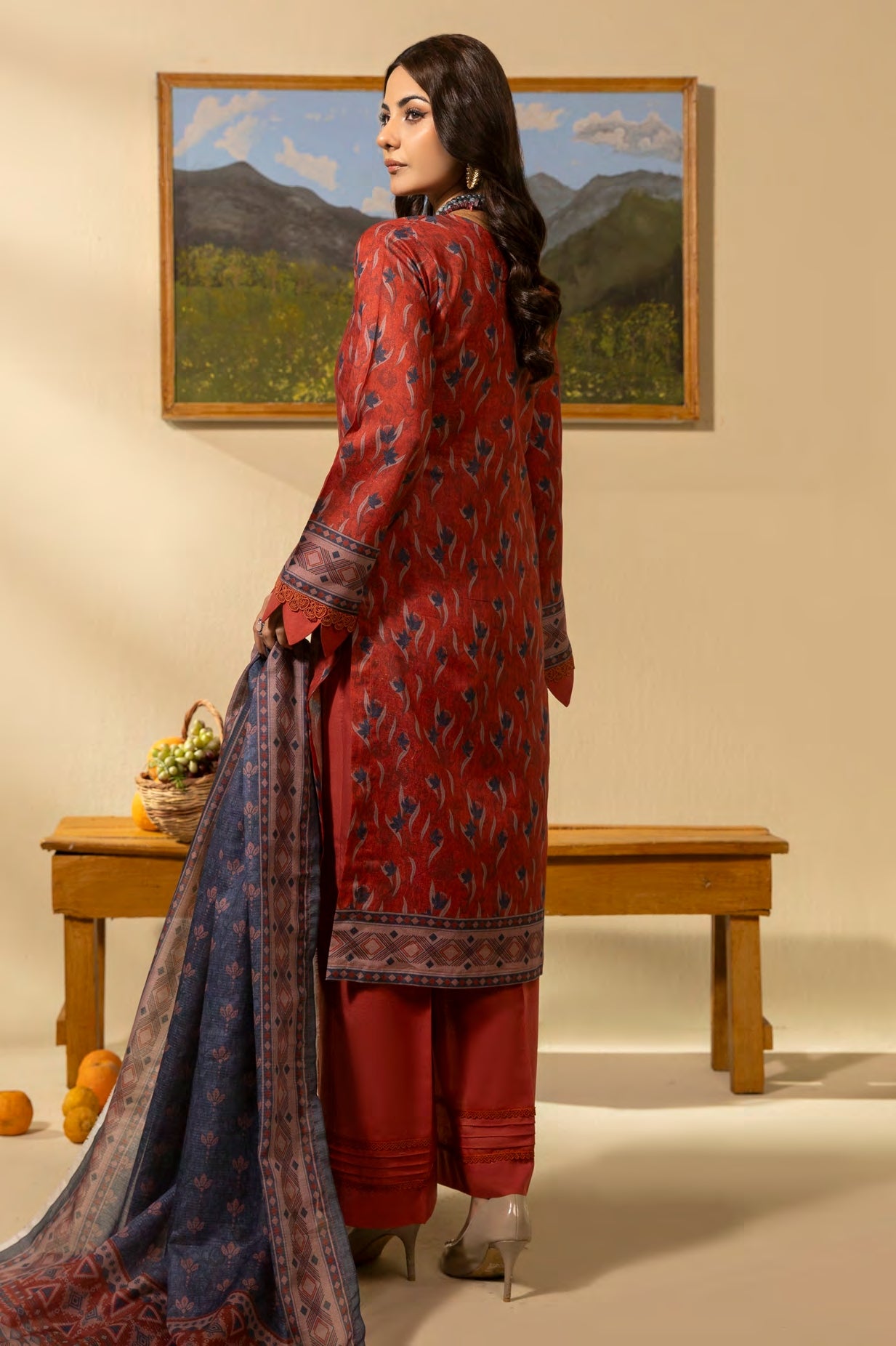 Coco Printed Zari Lawn 3 Piece 07