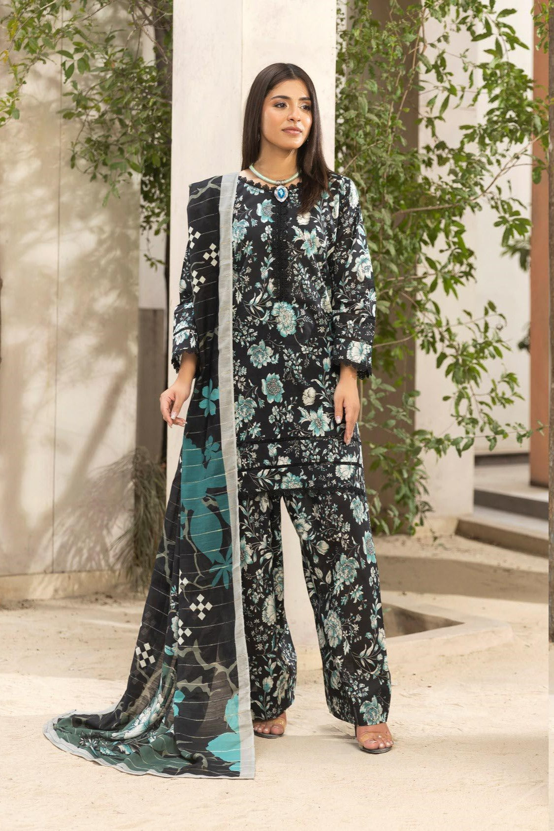 Coco Prints Lawn allover 3 Piece 04 - Waheed Javaid Collections