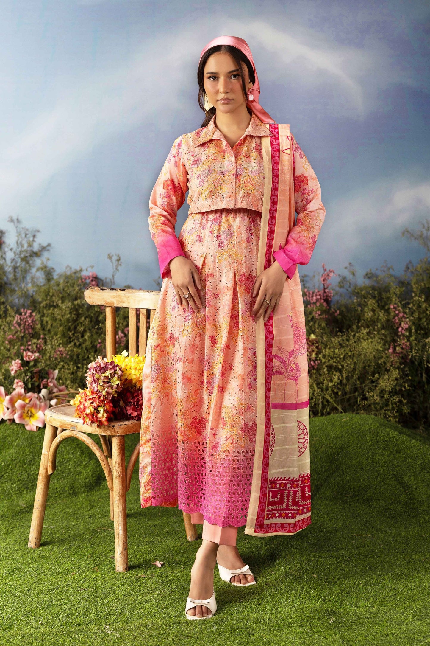 Dil Se Luxury Lawn Chikenkari 3 Piece 02