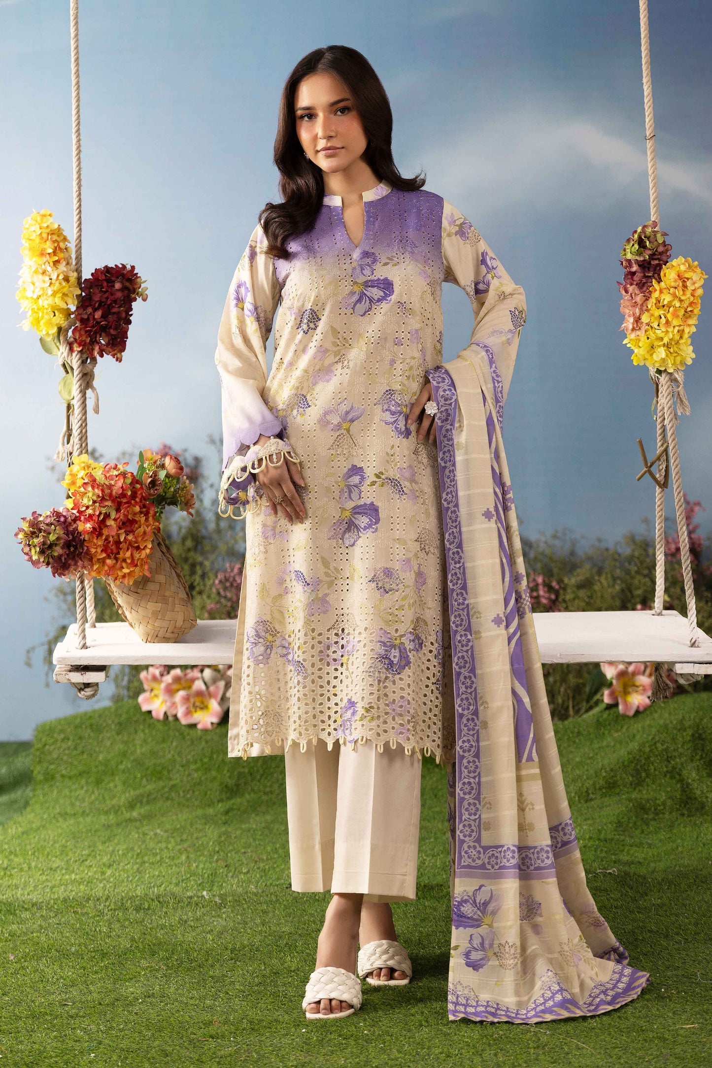 Dil Se Luxury Lawn Chikenkari 3 Piece 05