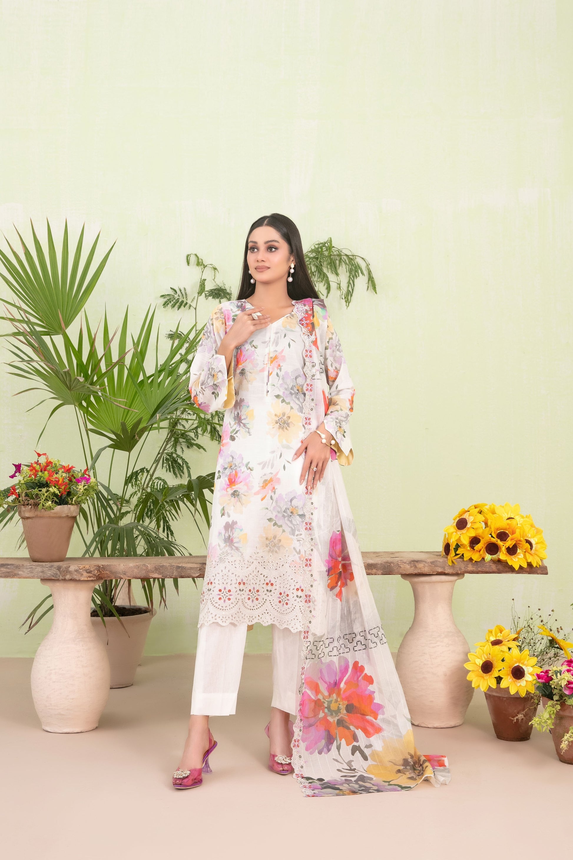 Erva Embroidered Lawn 3 Piece D-1712 - Waheed Javaid Collections
