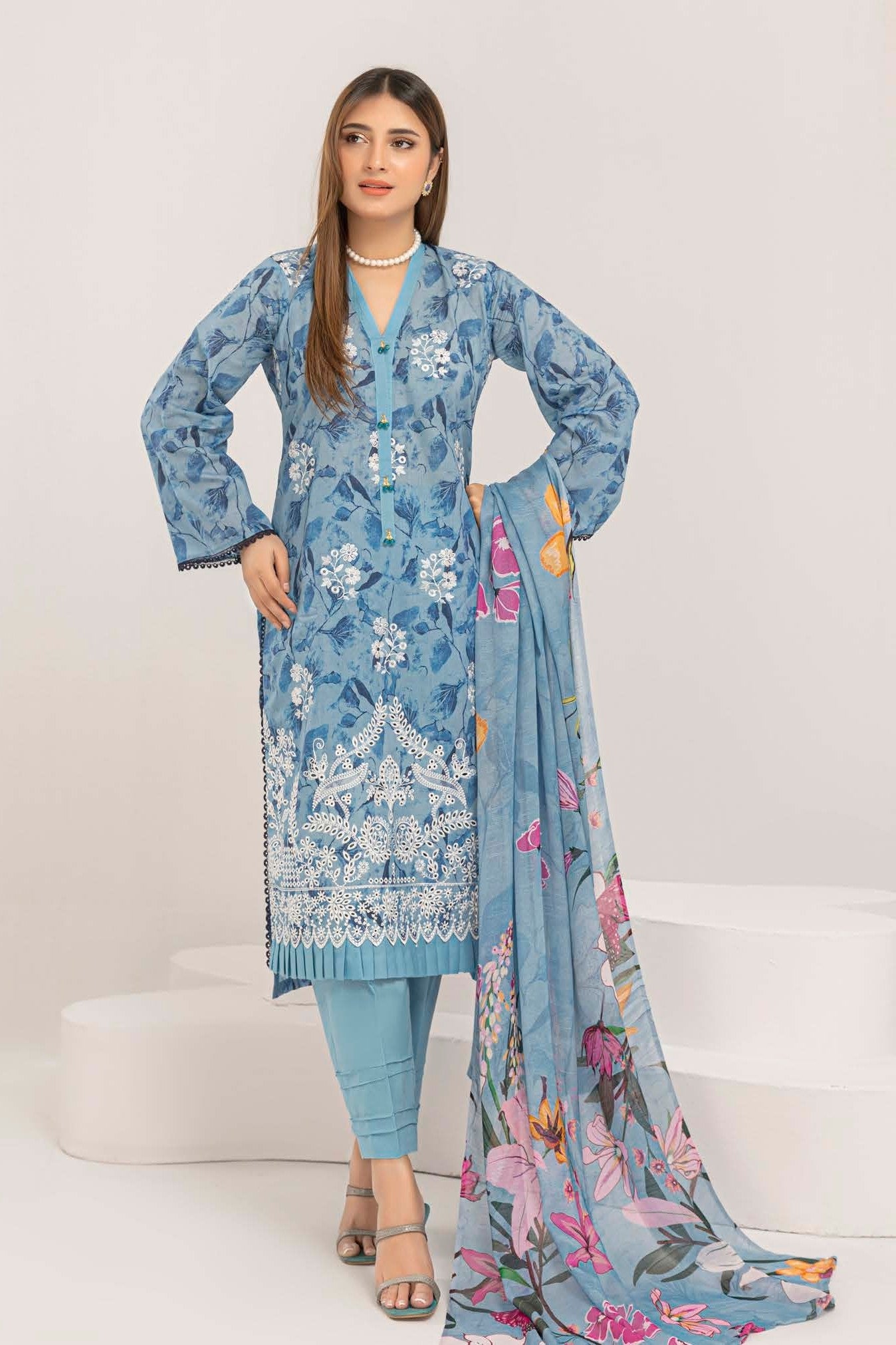 Manchali Embroidered 3 Piece Lawn 08