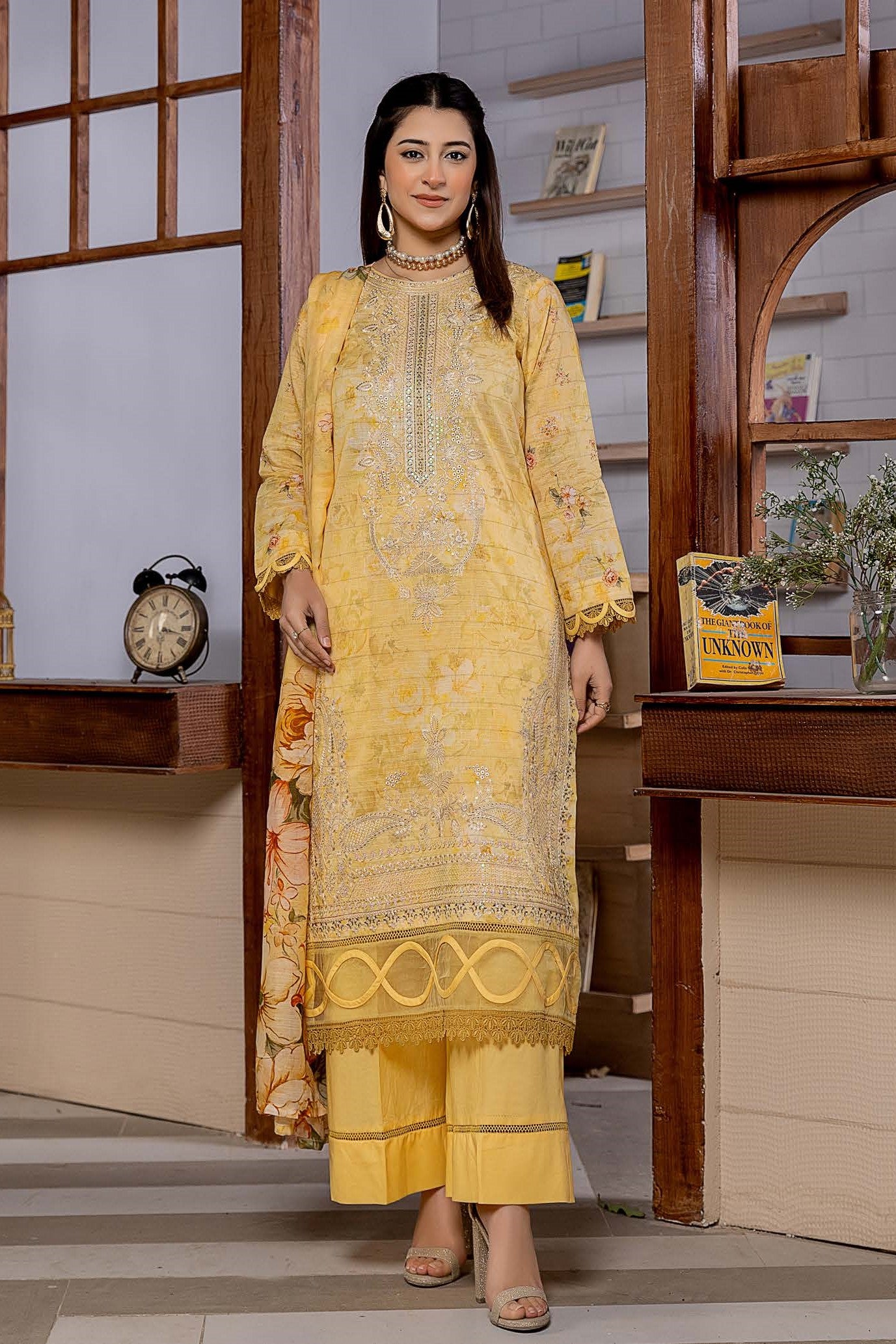 Mila Lawn Embroidered 3 Piece 03