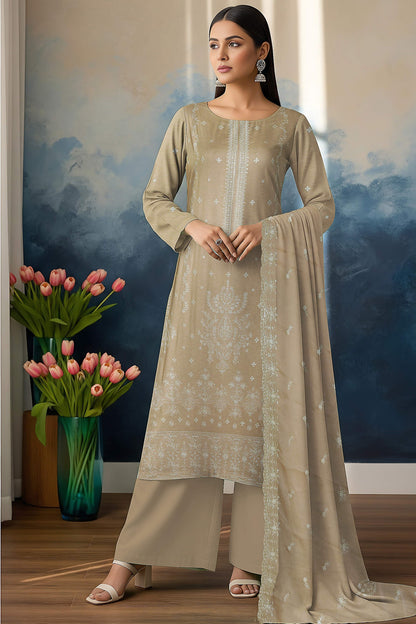 Noir Embroidered 3 Piece Karandi 01