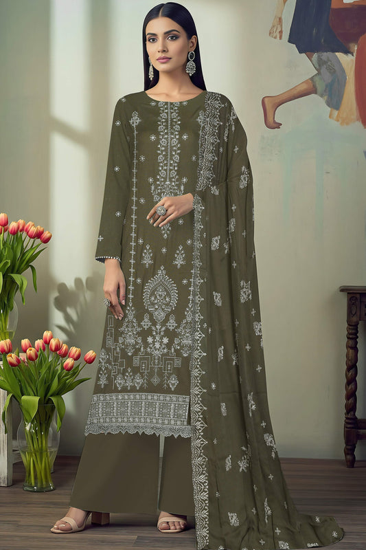 Noir Embroidered 3 Piece Karandi 02