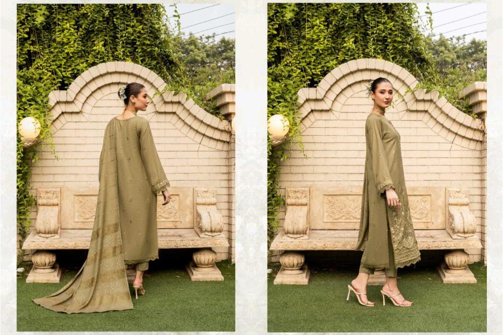 Husn E Jahan Peach Leather Mahay 03 - Waheed Javaid Collections