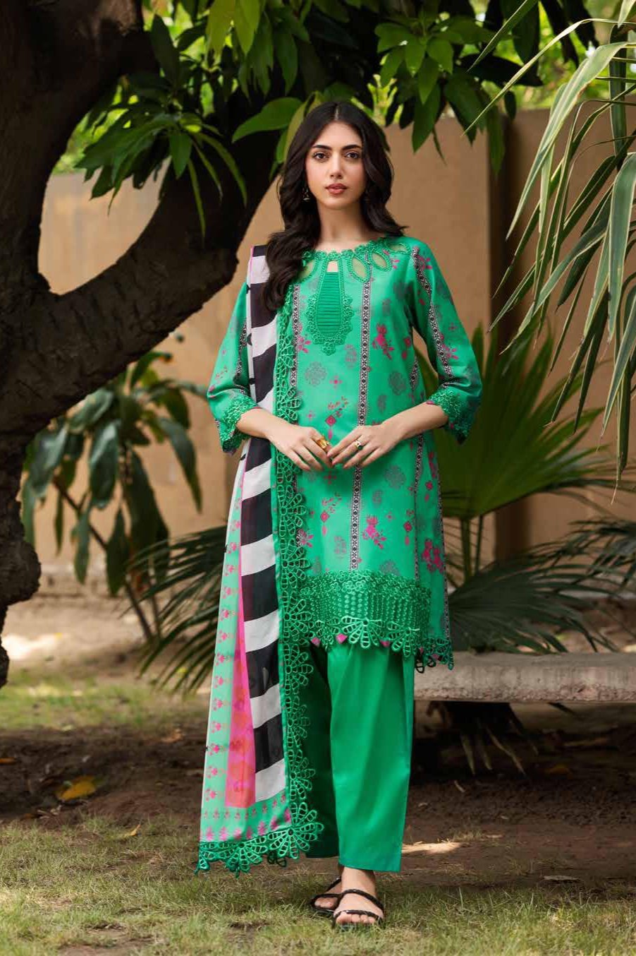 Charizma Range 25 - Waheed Javaid Collections