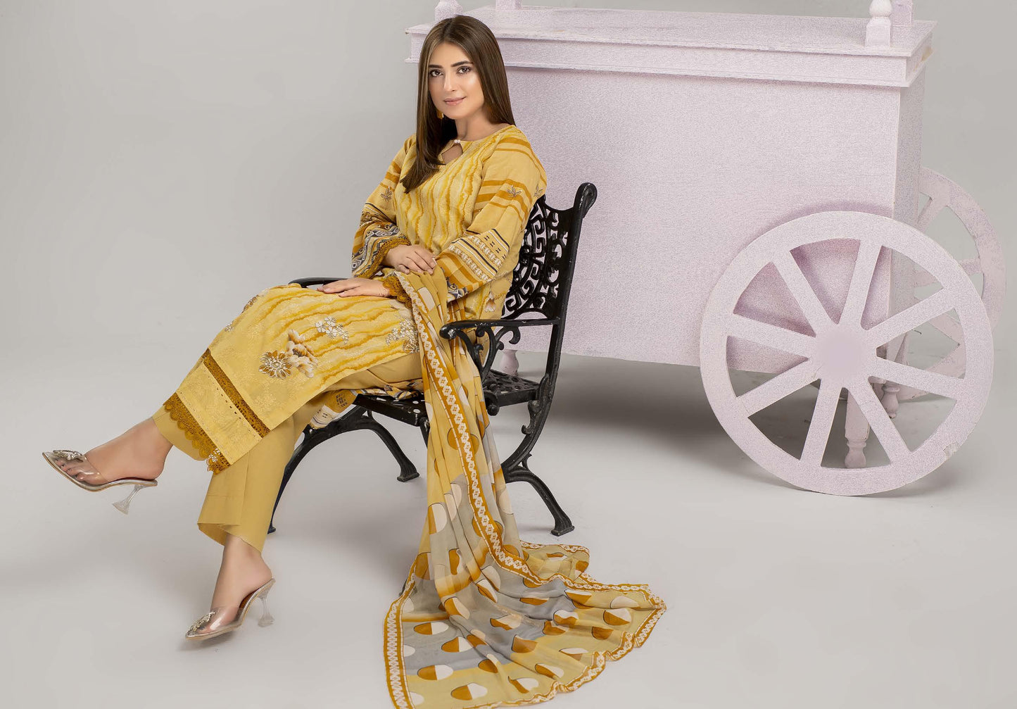 Saheliyaaan Lawn Chikenkari Chiffon Dupatta 004 - Waheed Javaid Collections